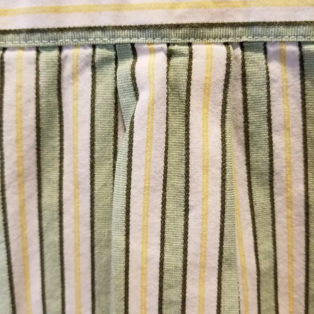 Old Navy Boys Button Dress Shirt Long Sleeve Collar Shirt Comfortable Size S‎